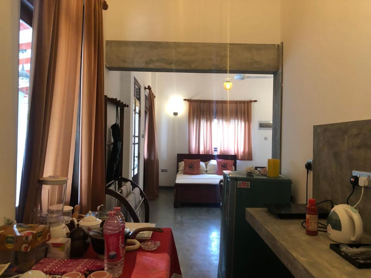 LOHAS Villa Hiriketiya-Air Conditioned Rooms -WiFi Dikwella Esterno foto